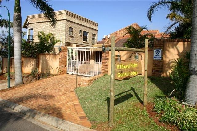8 Royal Palm B&B Umhlanga Rocks Екстериор снимка