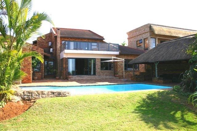8 Royal Palm B&B Umhlanga Rocks Екстериор снимка